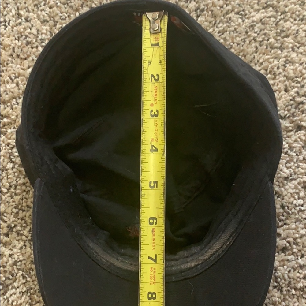 Scull round hat - Picture 7 of 8